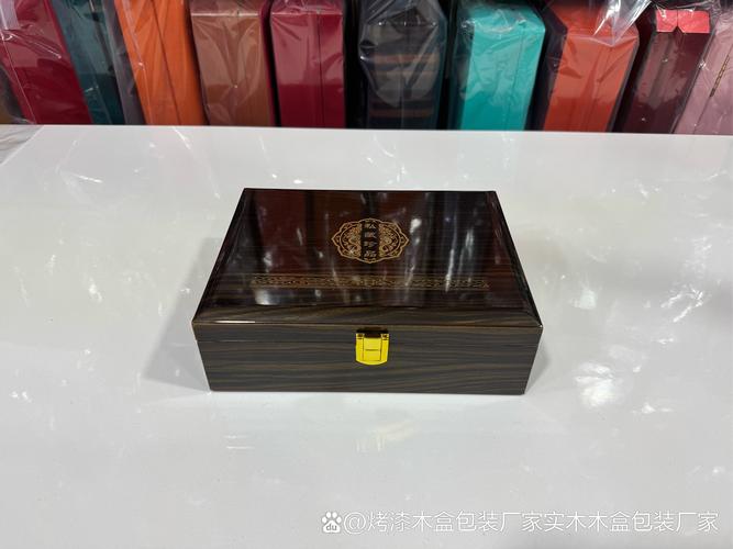服务,涵盖方案策划,原创设计,样品制作,批量生产,礼品包装创意设计小